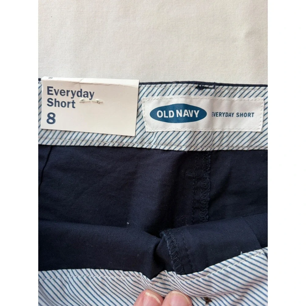 Old Navy‎ Shorts Lot 2 ,sz 8 Black Floral Tropical ,Navy Blue Chino 3.5 Inseam